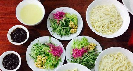 方磚廠69號(hào)炸醬面加盟店怎